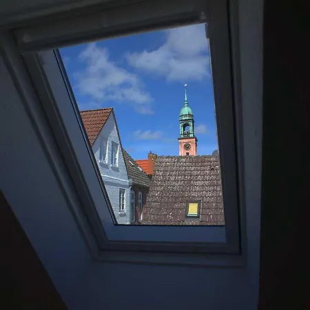 Friedrichstadtnixe, Meerchenhaftes Haus Mit Sauna בית נופש *