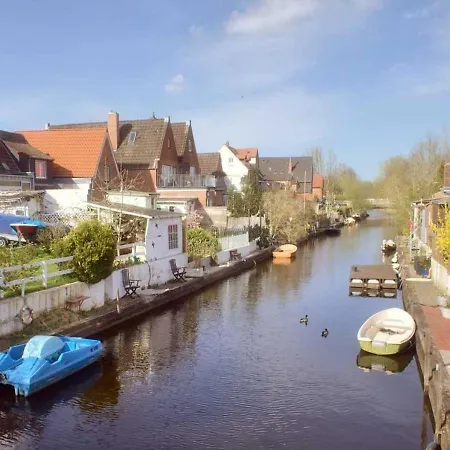 Holiday home Friedrichstadtnixe, Meerchenhaftes Haus Mit Sauna *