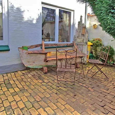 Holiday home Friedrichstadtnixe, Meerchenhaftes Haus Mit Sauna *