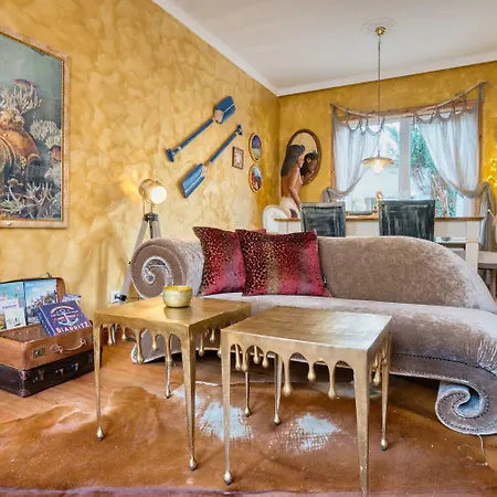 Hébergement de vacances Friedrichstadtnixe, Meerchenhaftes Haus Mit Sauna *