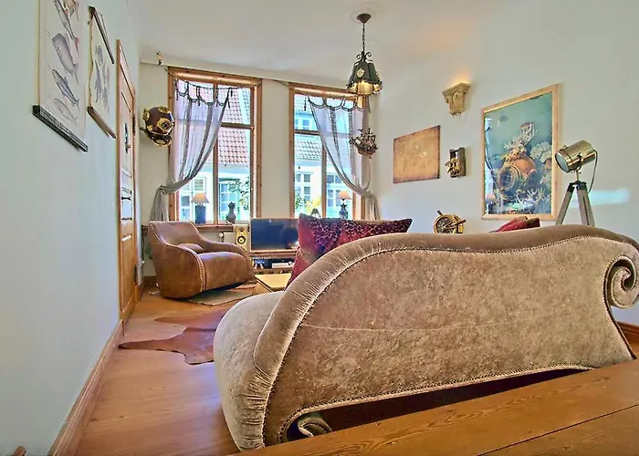 Ferienhaus Friedrichstadtnixe, Meerchenhaftes Haus Mit Sauna